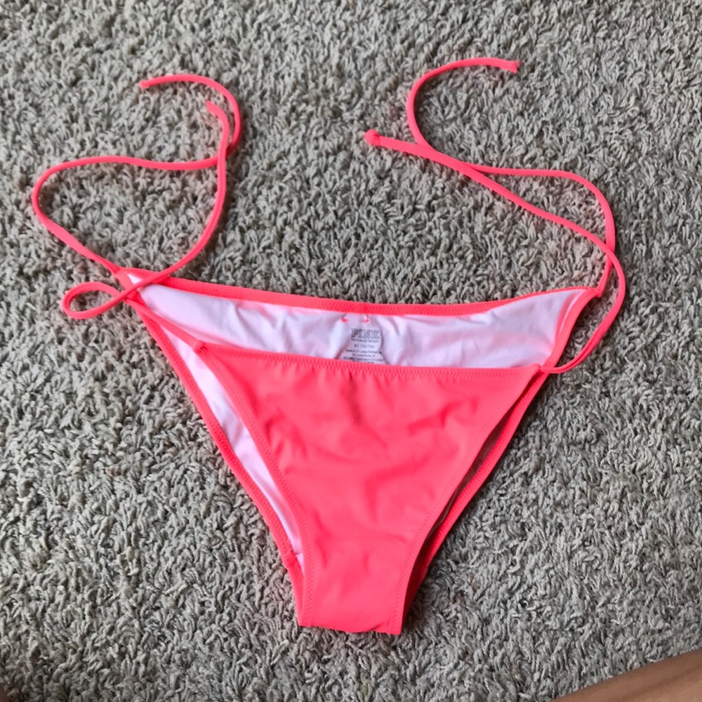 Bikini bottom